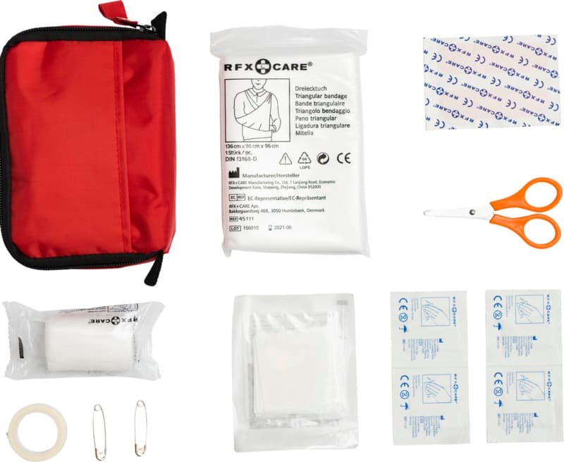 Save-me 19-piece first aid kit 2