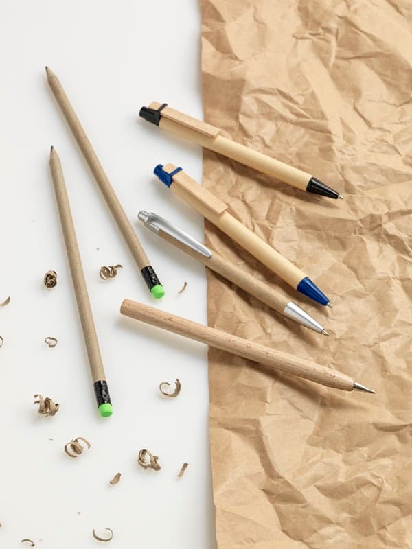 Arica wooden ballpoint pen (black ink)