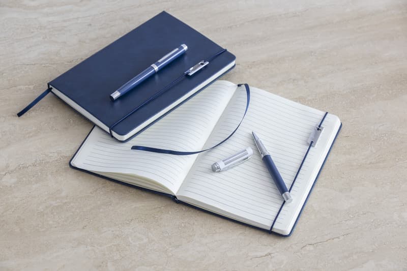 Legato Elegance A5 hard cover notebook and rollerball pen set 46