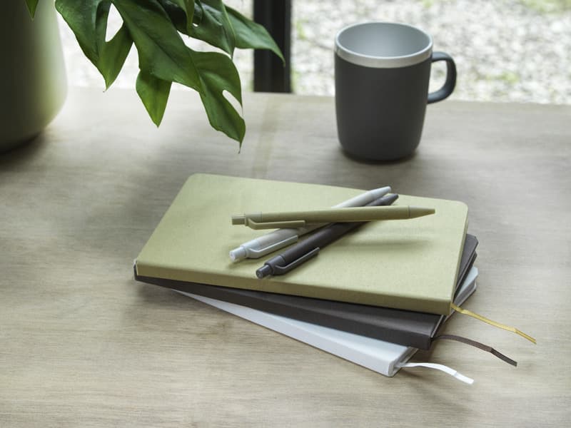 Fabianna crush paper hard cover notebook 15