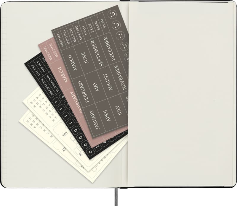 Moleskine hard cover undated L weekly planner 6