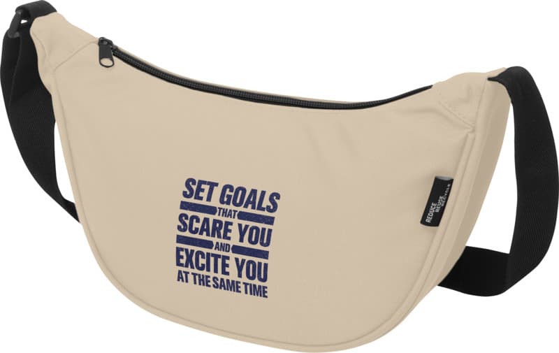 Byron recycled waist bag 1.5L 7