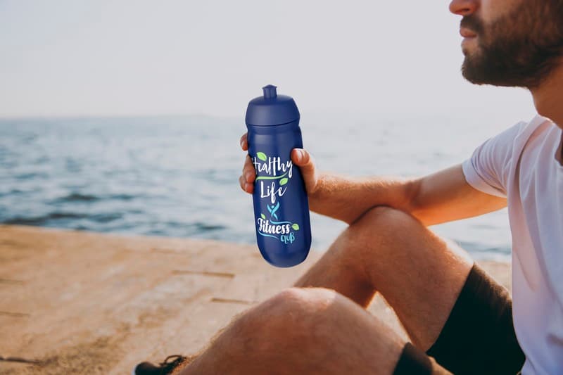 HydroFlex™ 750 ml squeezy sport bottle 28