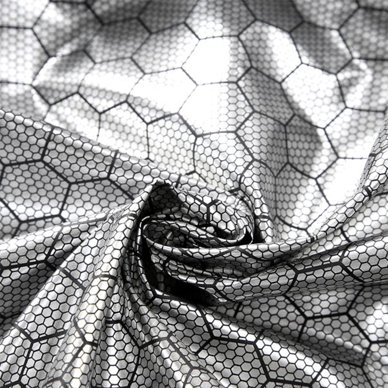 SCX.design G01 heated bodywarmer with power bank 5