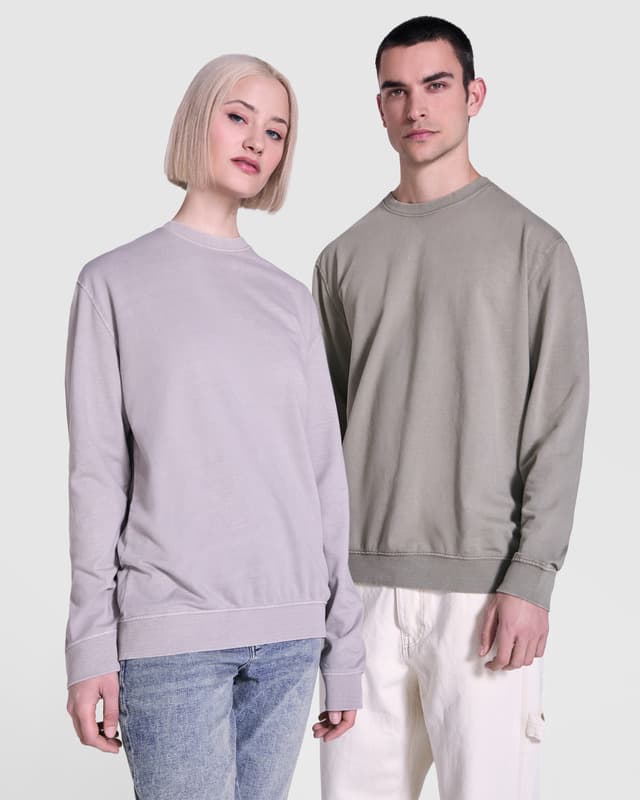Jaya unisex crewneck sweater 22