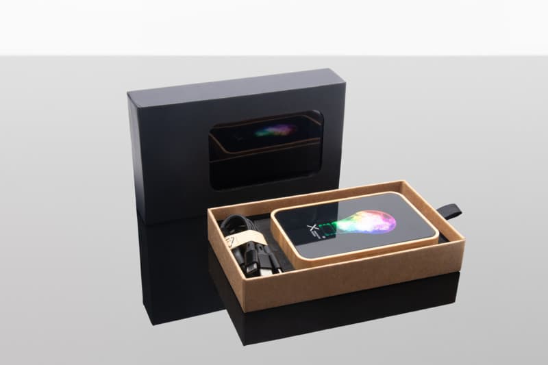 SCX.design P27 10.000 mAh MagSafe bamboo power bank 9