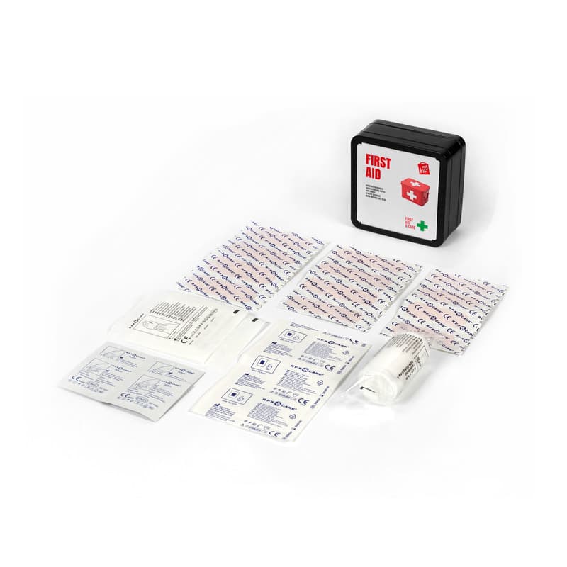 MyKit First Aid tin kit 19