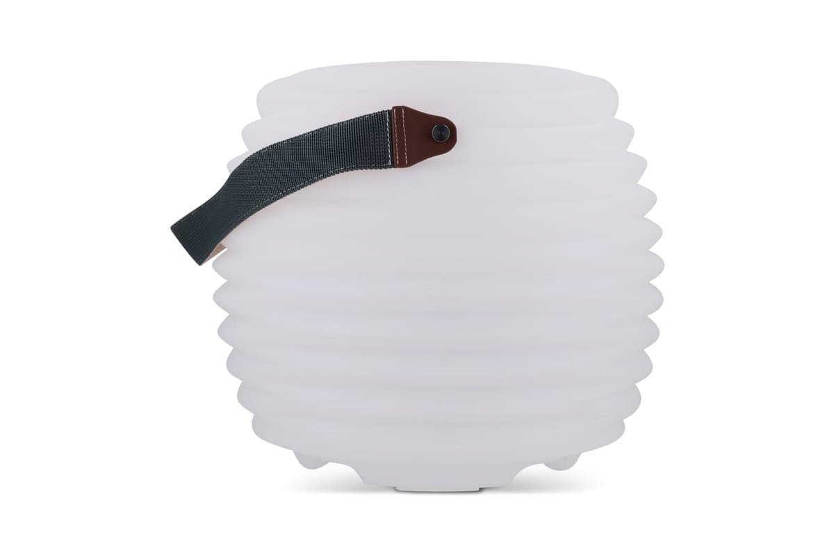 1616 | Coollux moodlight and wireless speaker 5