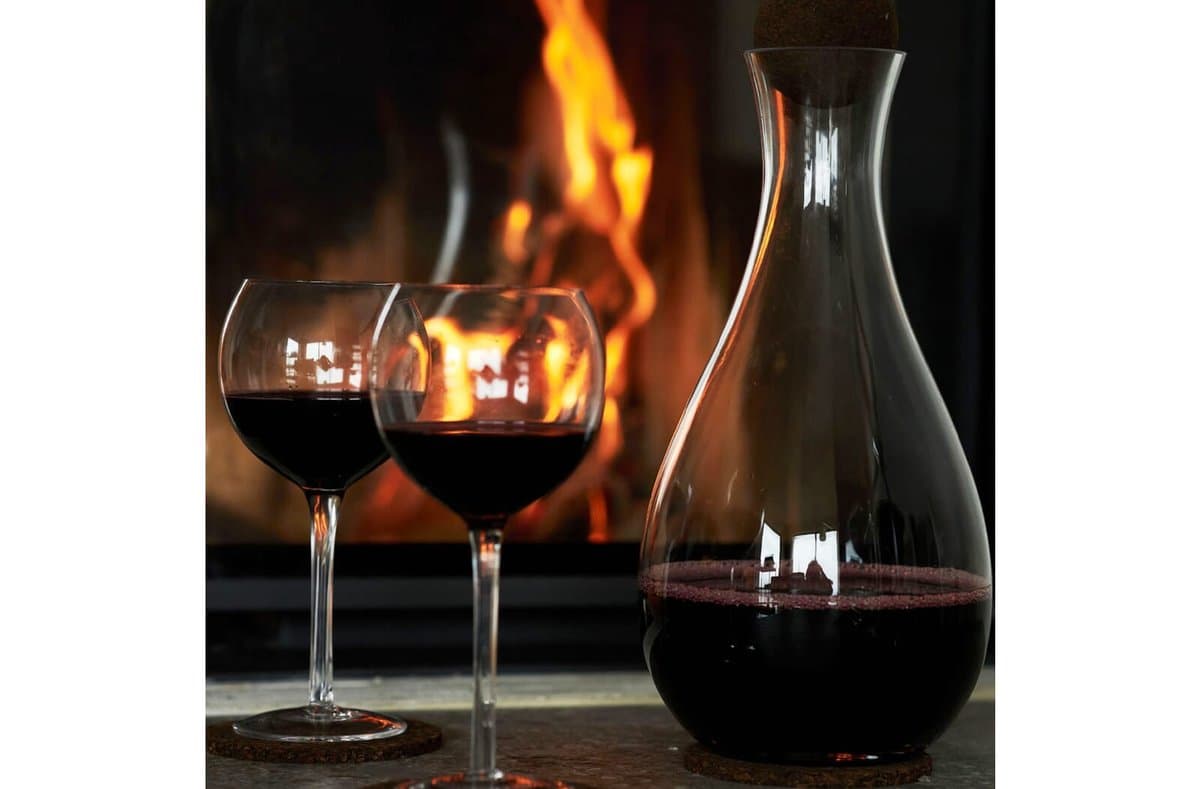 Sagaform Nature Wine Carafe With Cork Stopper 2 liter 4