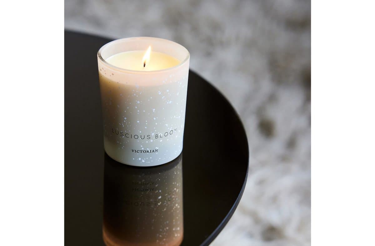 Victorian Luscious Bloom Candle 4