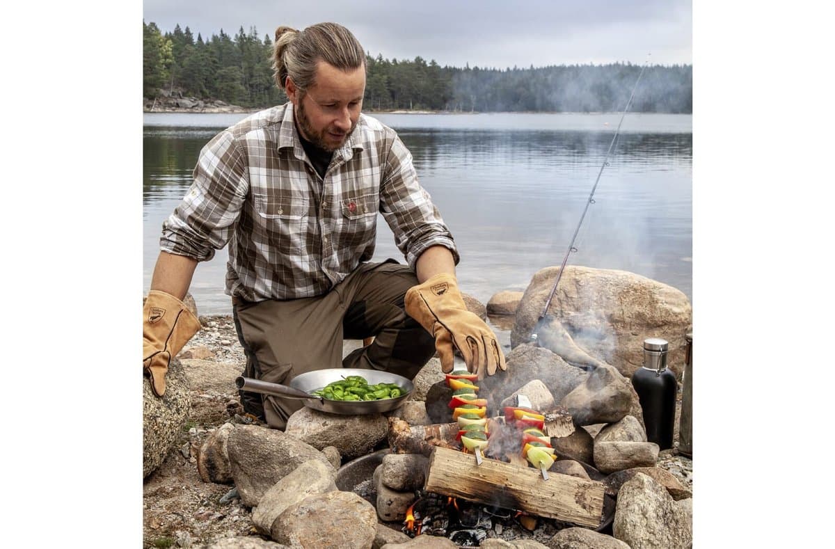Orrefors Hunting BBQ Gloves 5