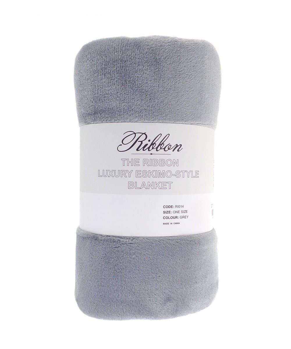 Eskimo-style blanket 3