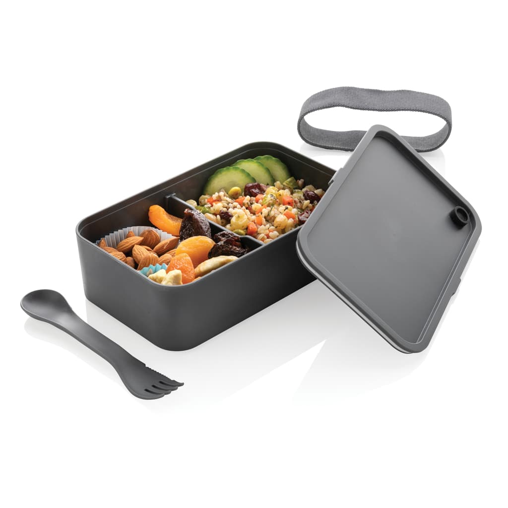 PP lunchbox with spork 3