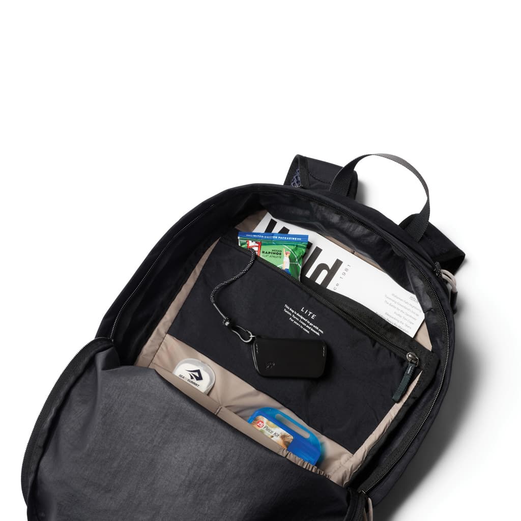 Bellroy Lite Daypack 5