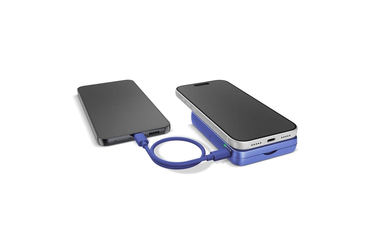 Fresh 'n Rebel Wireless Powerbank 10000mAh Compatible with MagSafe 5