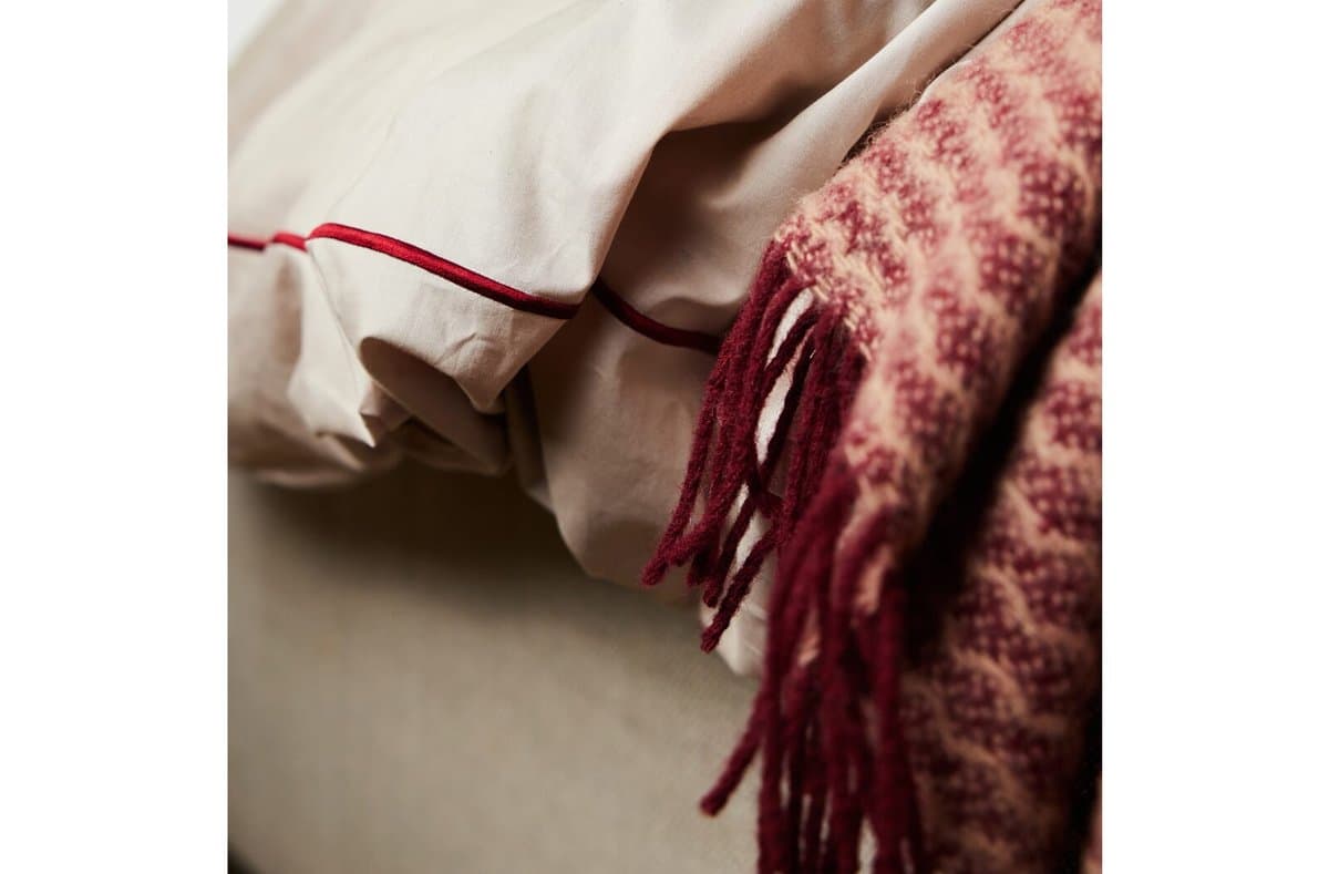 Sagaform Ulli 100% New Zeeland wool blanket 5