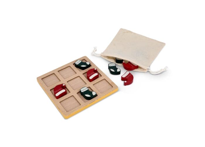 InSideOut Wooden Christmas tic tac toe 2