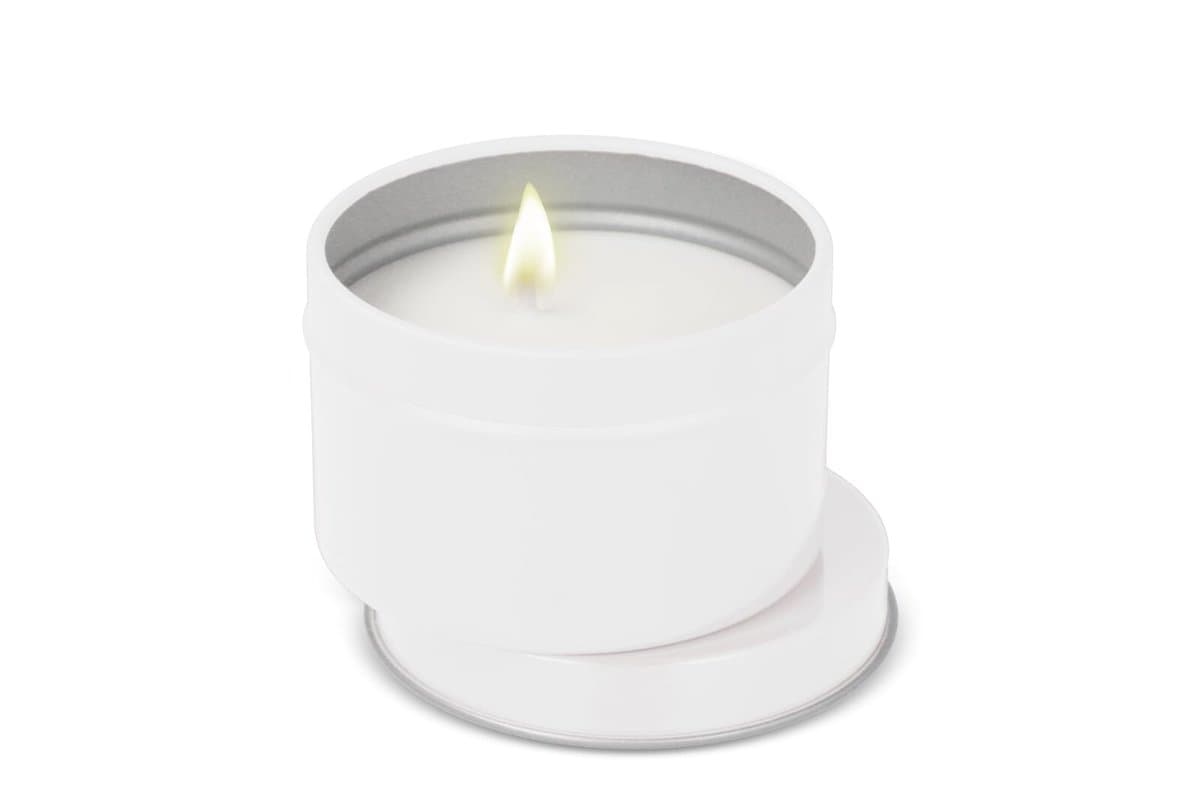 Kirtan scented plant based candle in large recycled tin 4