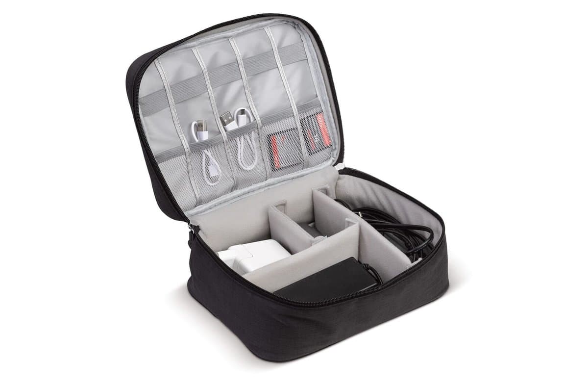 Travel Essentials electronics organizer 4