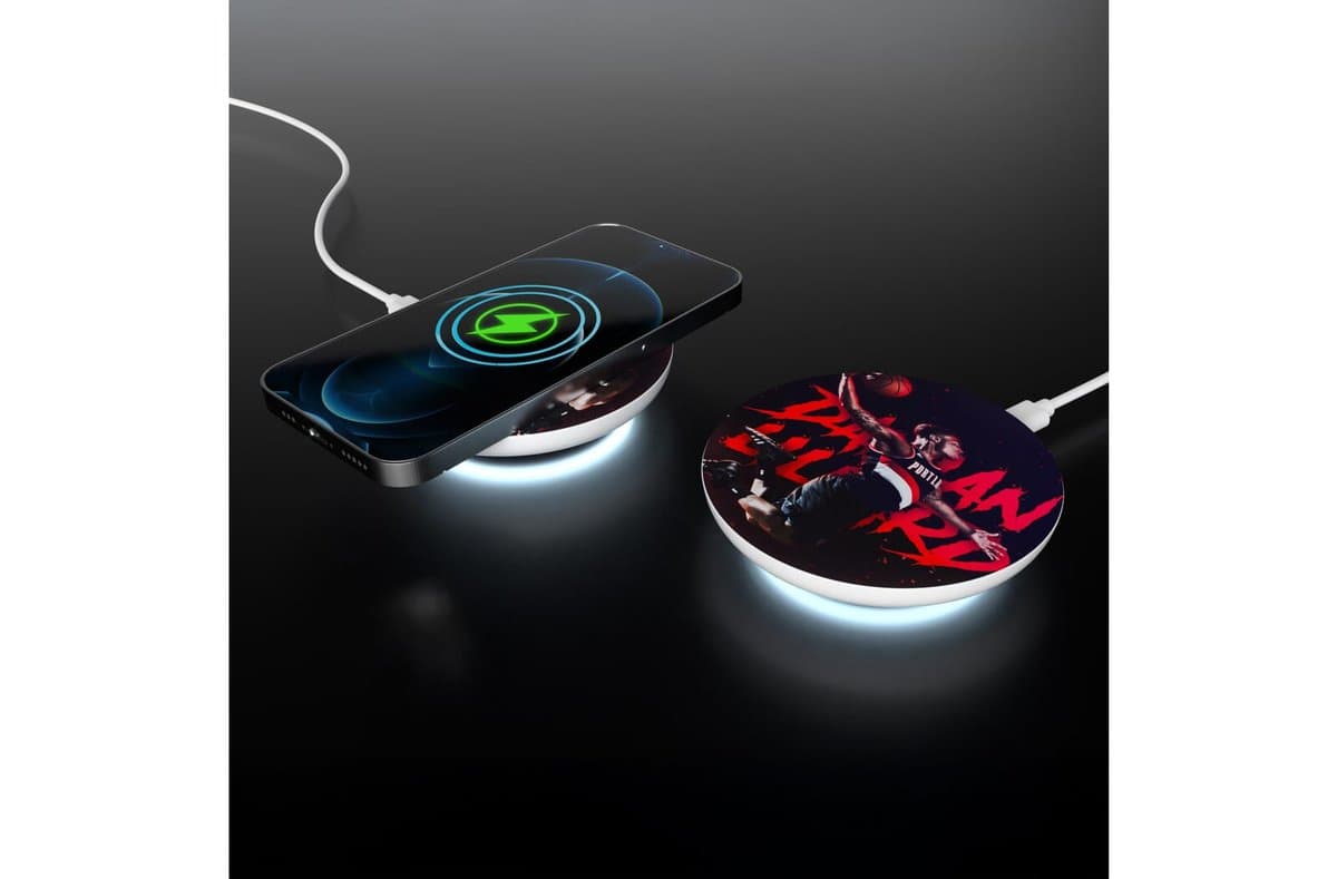 Wireless Fast Charger 15 W with LED Indicator 5