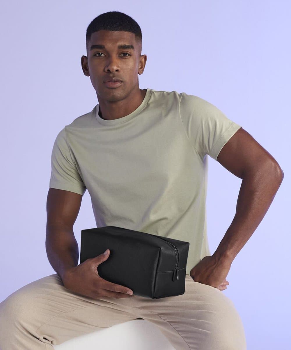Boutique toiletry/accessory case