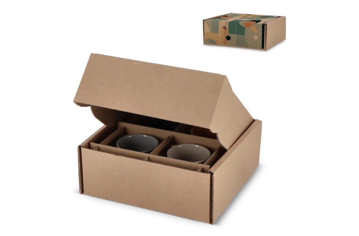 Custom made giftbox for 4 pcs mugs 24.3 x 24.3 x 9.9 cm